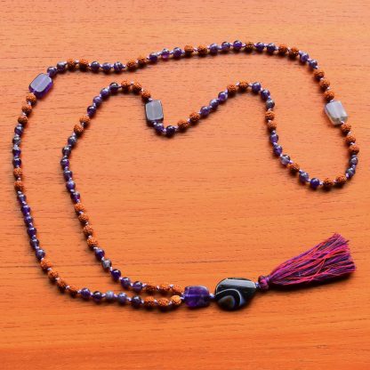 Mala Amethist, Rudraksha -vegan- ?